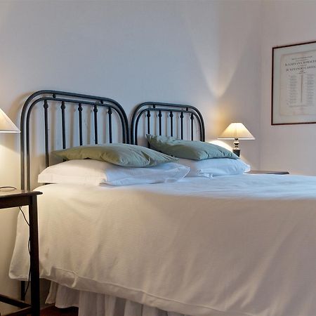 Casa Rosati Hotel Fontecchio Luaran gambar