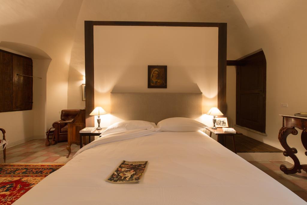 Casa Rosati Hotel Fontecchio Luaran gambar