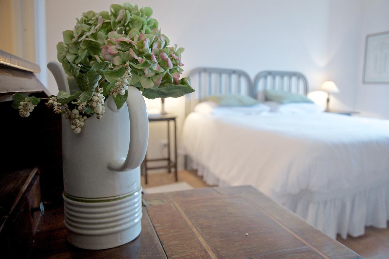 Casa Rosati Hotel Fontecchio Luaran gambar