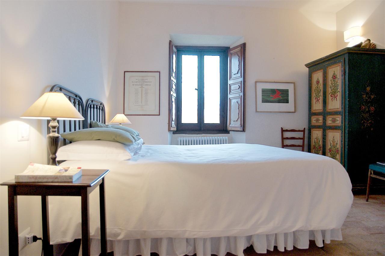 Casa Rosati Hotel Fontecchio Luaran gambar